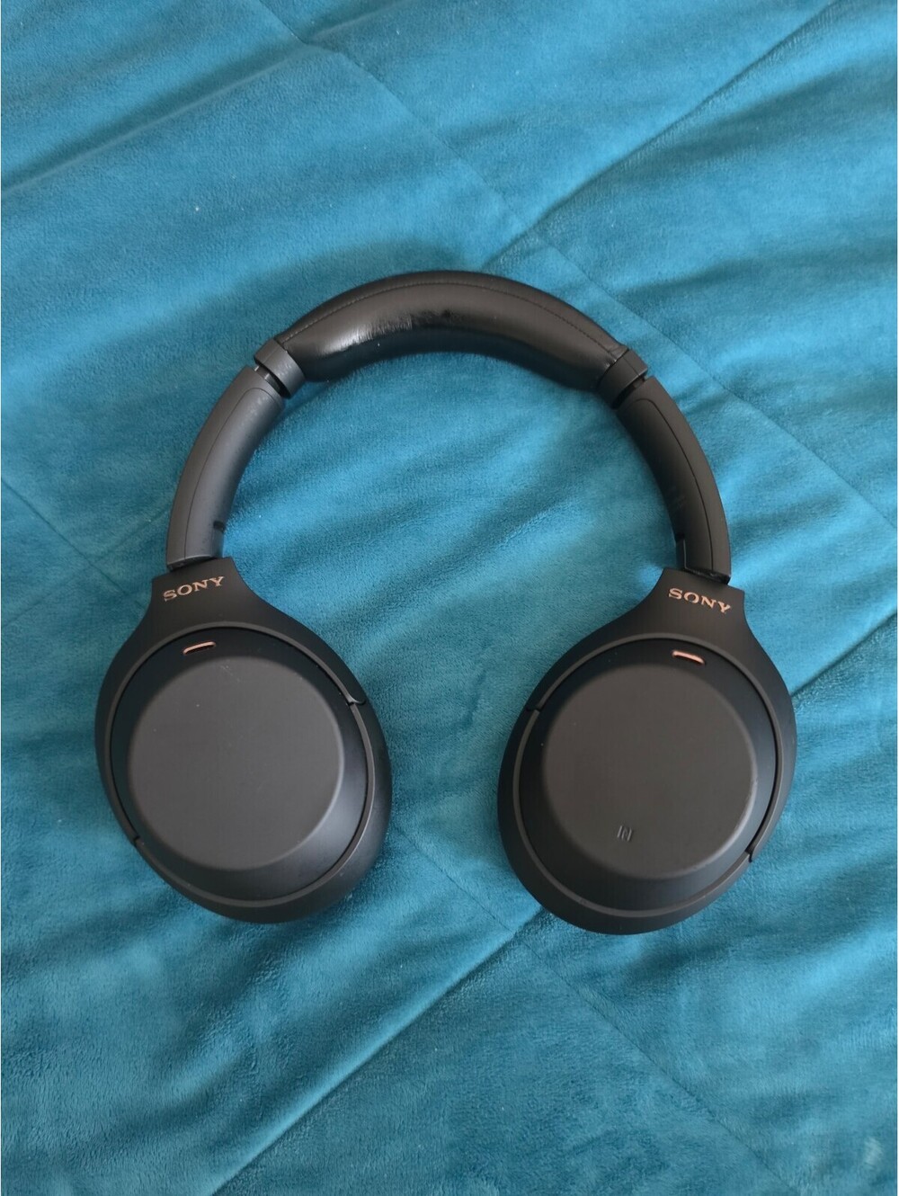 Sony WH-1000XM4 Wireless Noise Cancelling Headphones